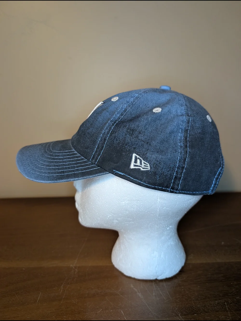 Milwaukee Brewers Women's Embroidered Distressed Navy Baseball Cap